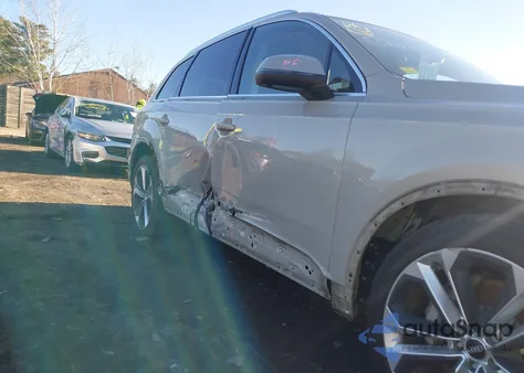 2020 Audi Q7 Prestige 55 Tfsi Quattro Tiptronic from USA, damaged, VIN WA1VXBF76LD012730
